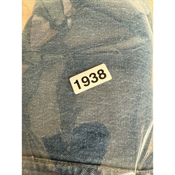 Levi's 501 Medium Wash Button Fly Original Fit Straight Leg Jeans sz 36x30 - Picture 8 of 8